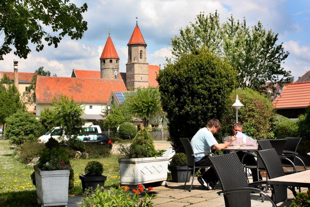 Parkhotel Altmuehltal Gunzenhausen Bagian luar foto